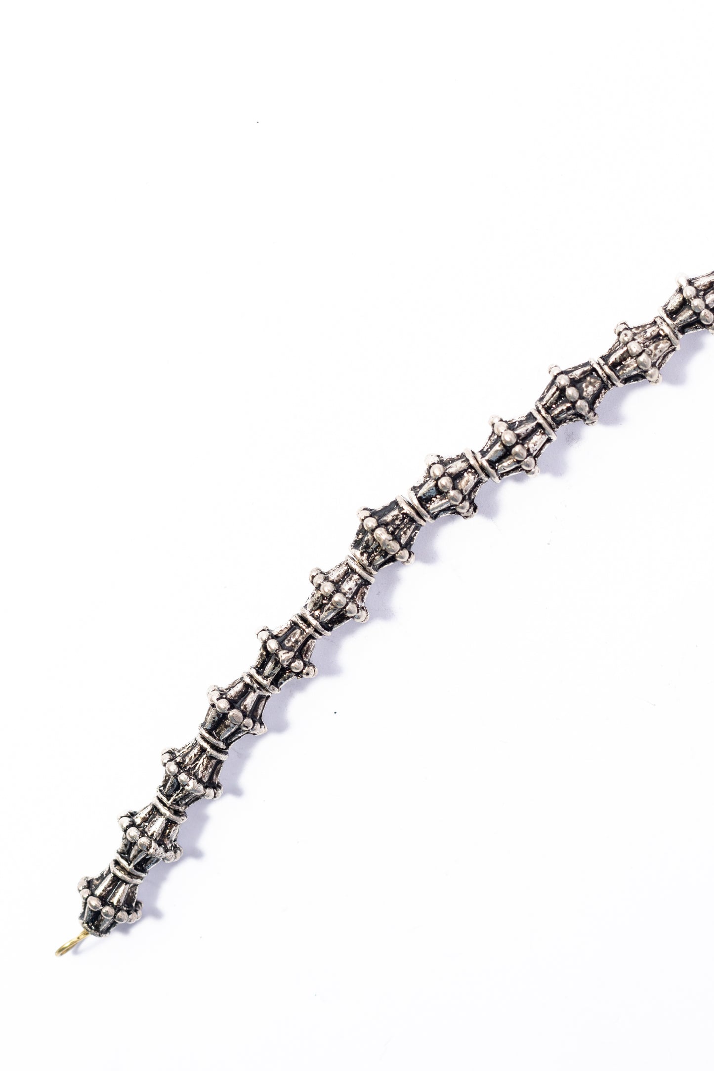 Hilo de Pewter Cono