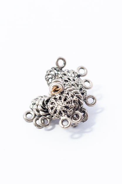 Hilo de Pewter Flor Ornamental
