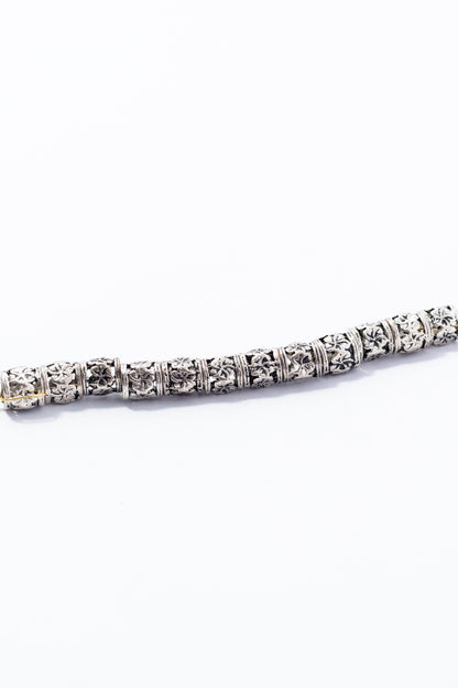 Tira de Pewter Cilindrico con Flores