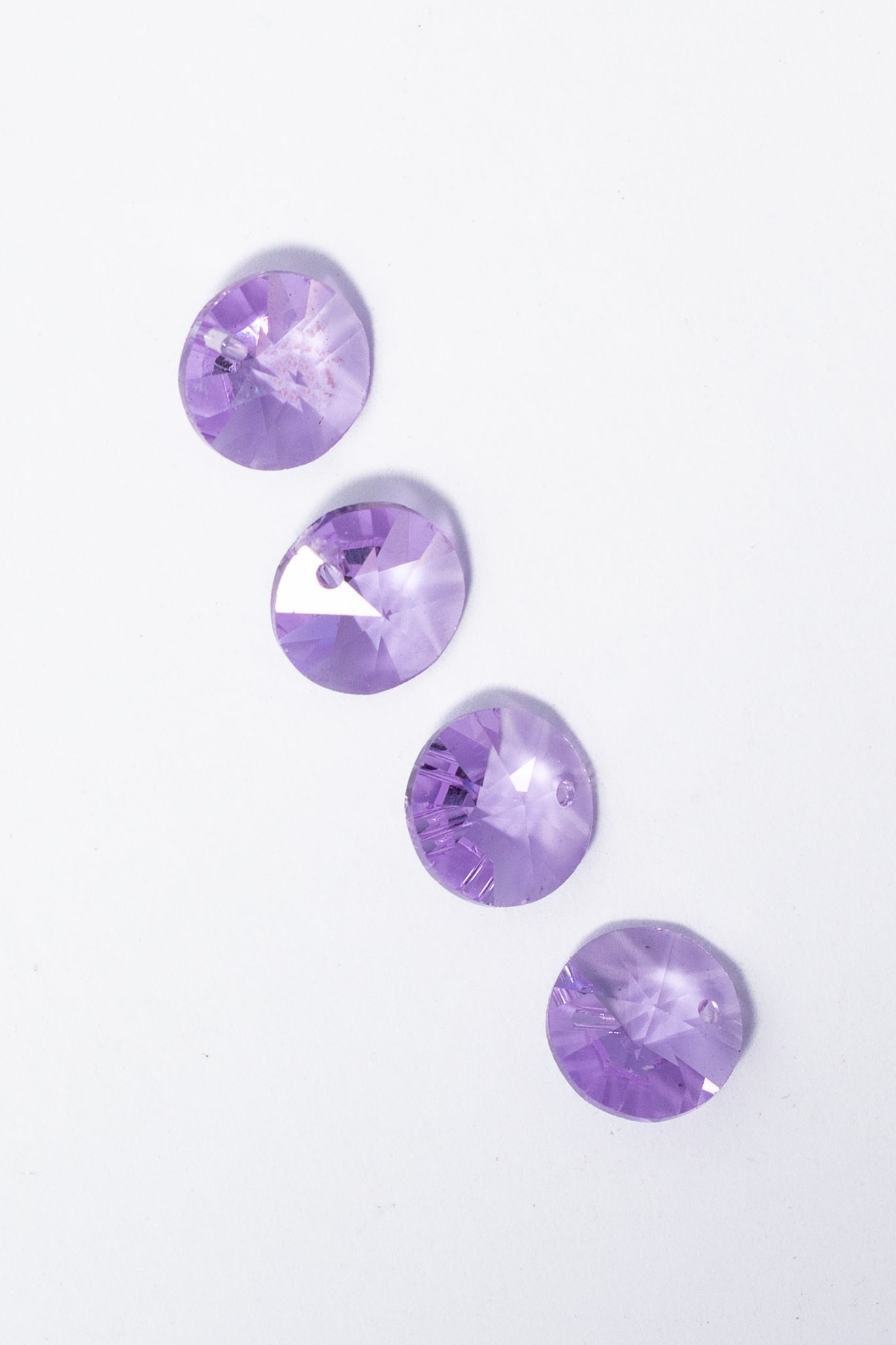 Dije de Swarovski Circulo Facetado