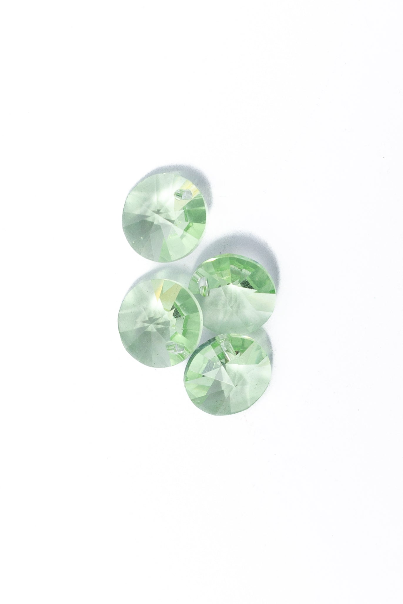 Dije de Swarovski Circulo Facetado