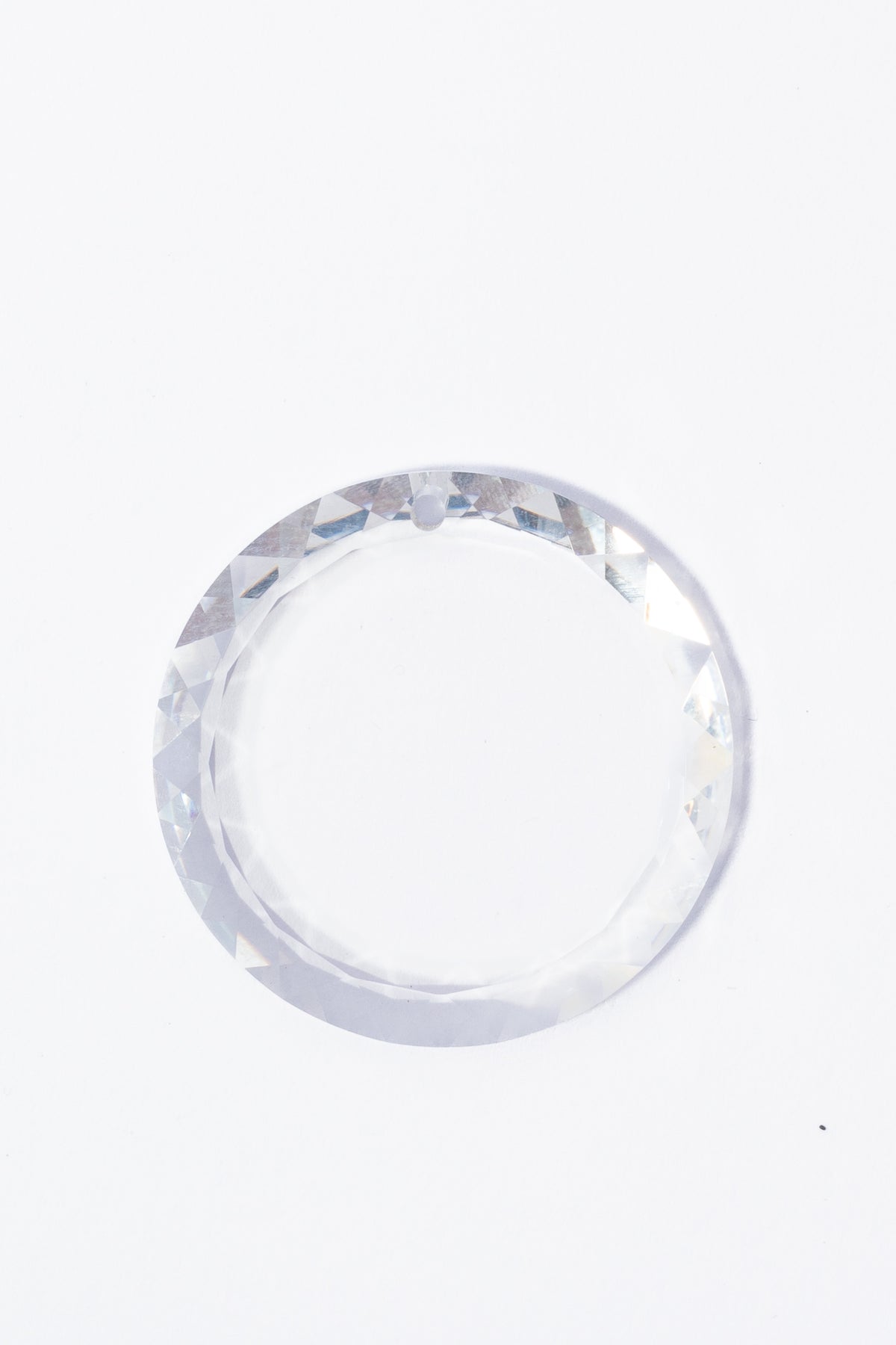 Dije de Swarovski Circulo Orilla Facetada