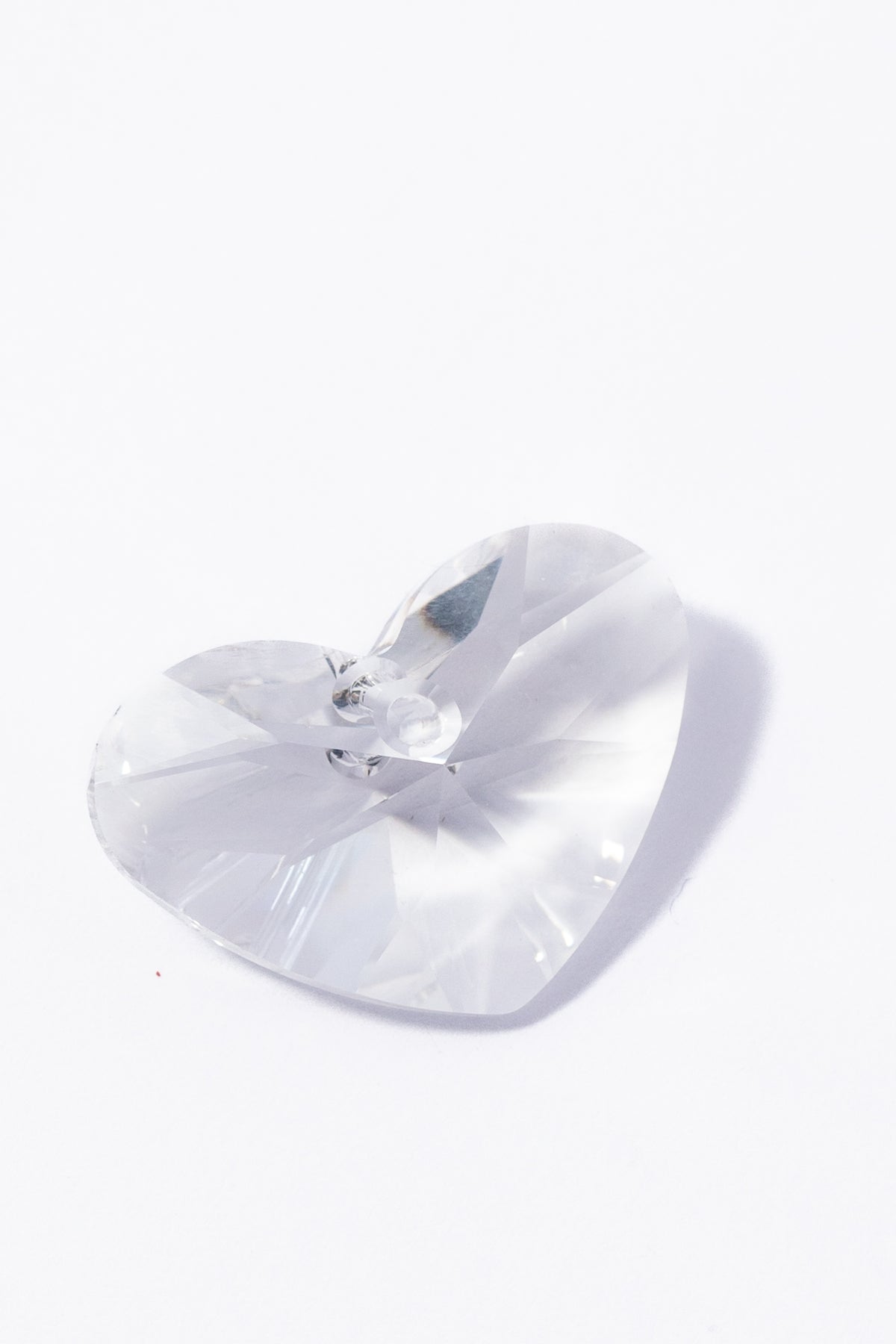 Dije de Swarovski Corazón Chato Facetado