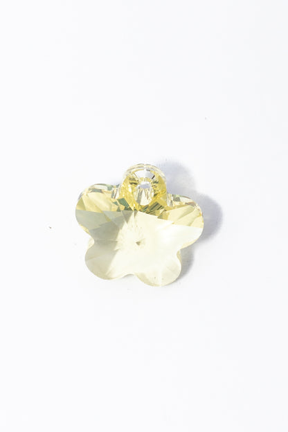 Dije de Swarovski Flor Facetada