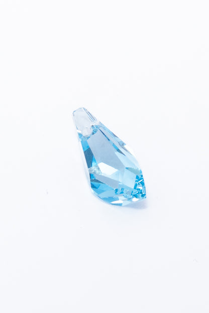 Dije de Swarovski Gota Facetada Irregular
