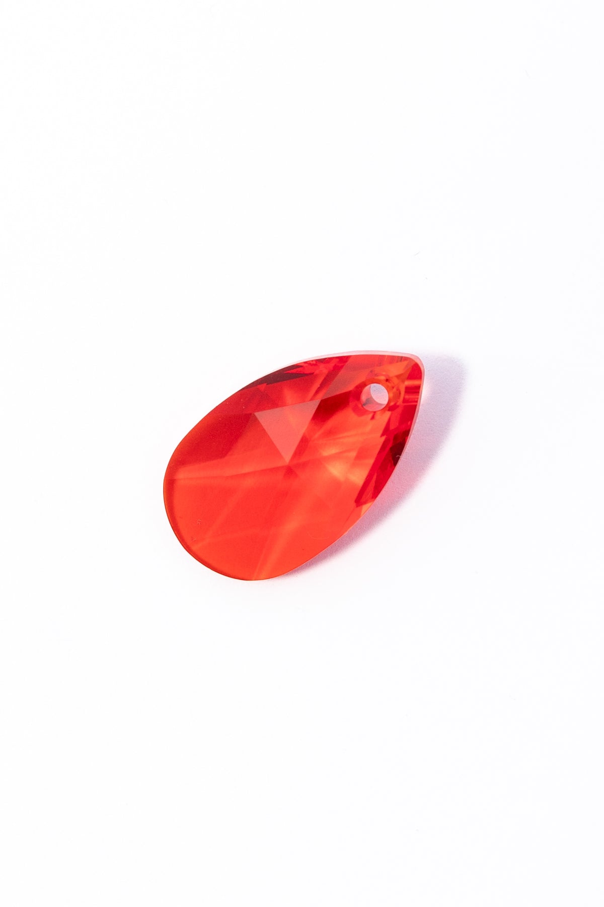 Dije de Swarovski Gota Facetada