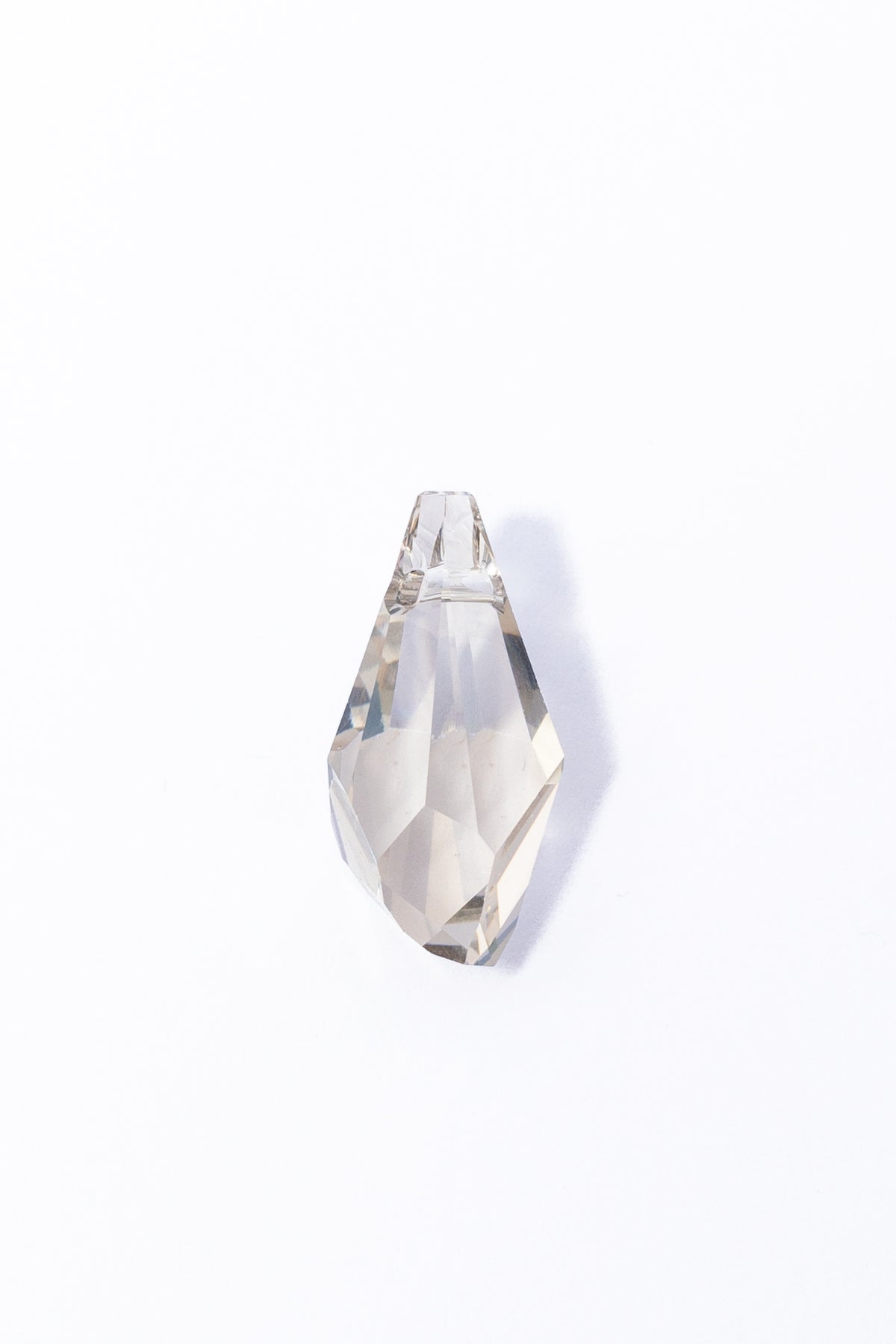 Dije de Swarovski Gota Facetada Irregular