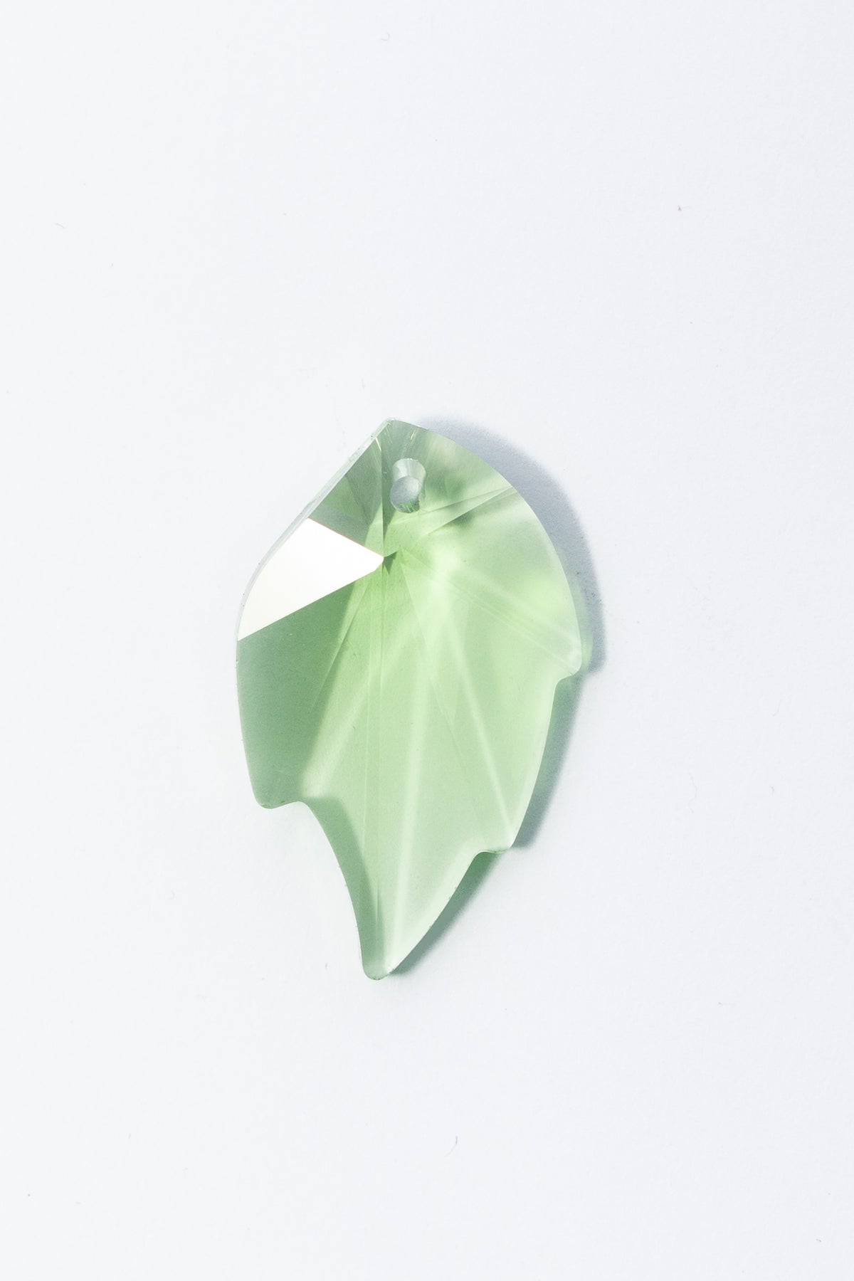Dije de Swarovski Hoja