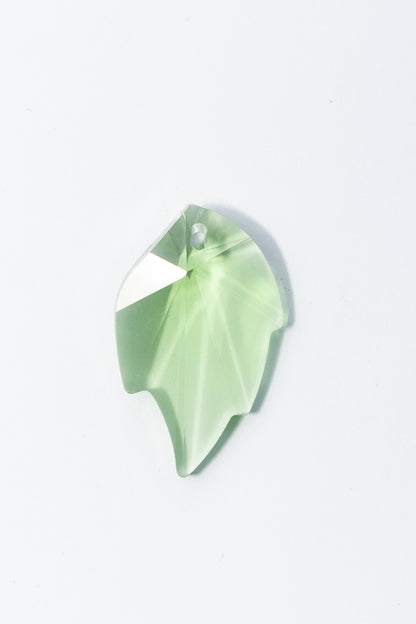 Dije de Swarovski Hoja